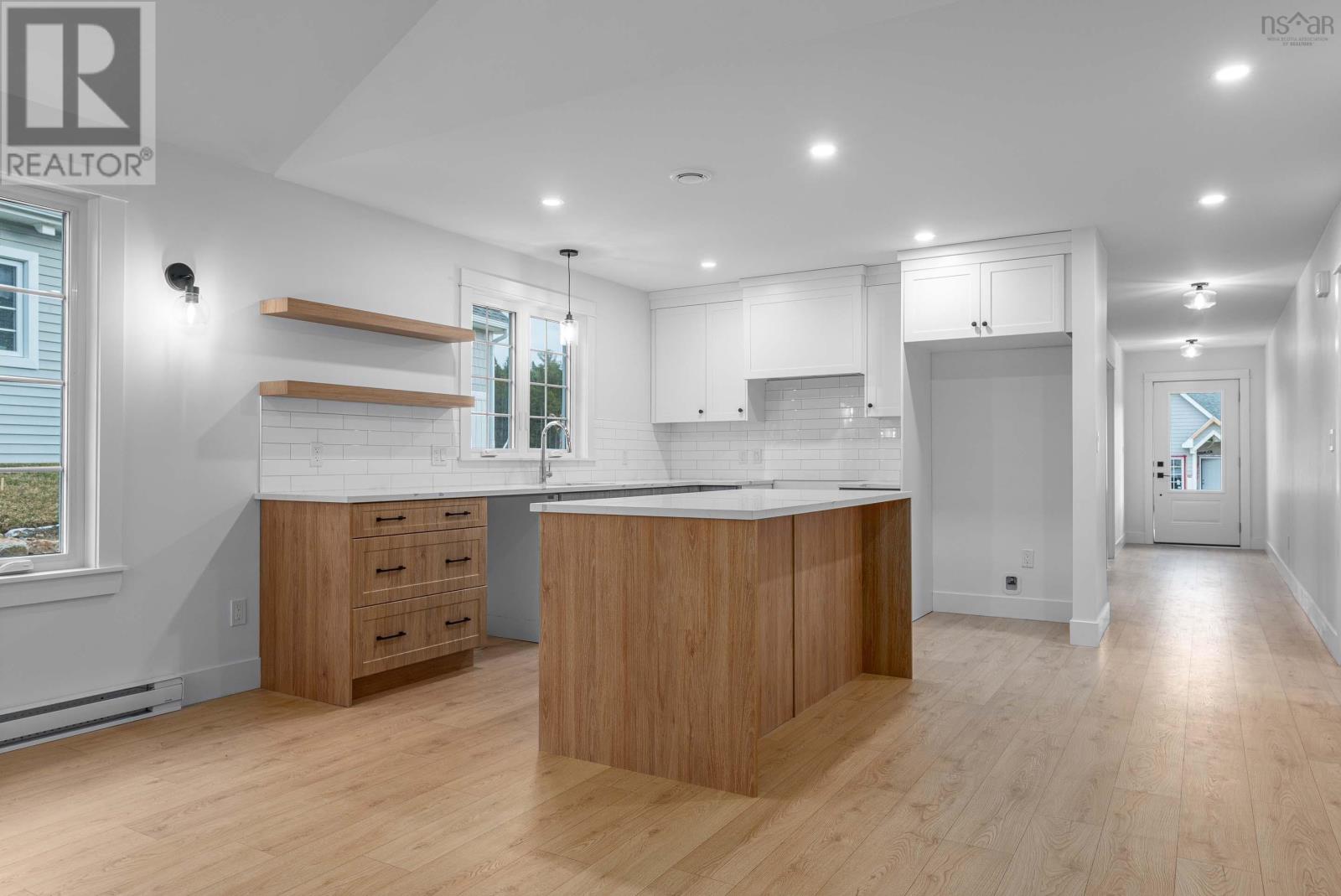 13 Chester Hills Drive, Chester, Nova Scotia  B0J 1J0 - Photo 3 - 202417019