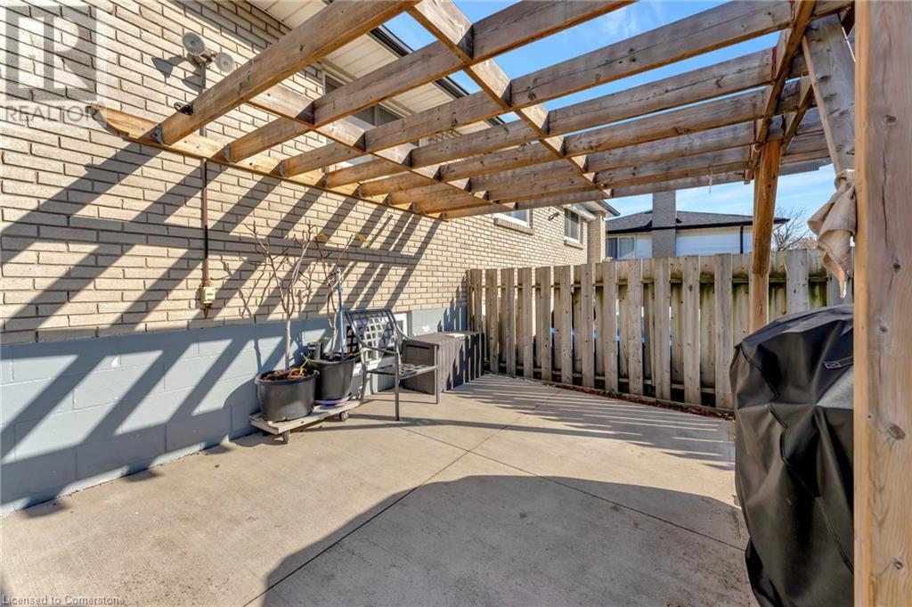 65 1/2 Eastbury Drive, Stoney Creek, Ontario  L8E 2V8 - Photo 32 - 40677547