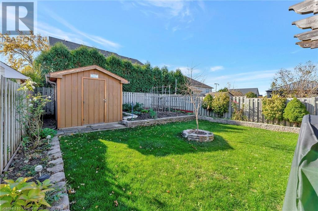 65 1/2 Eastbury Drive, Stoney Creek, Ontario  L8E 2V8 - Photo 33 - 40677547