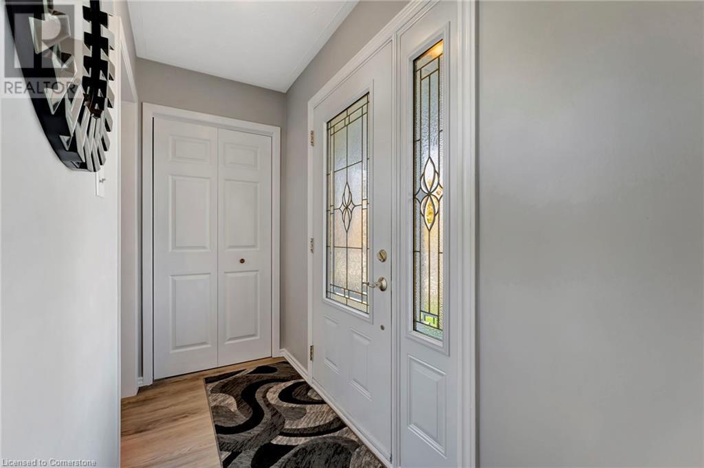 65 1/2 Eastbury Drive, Stoney Creek, Ontario  L8E 2V8 - Photo 5 - 40677547