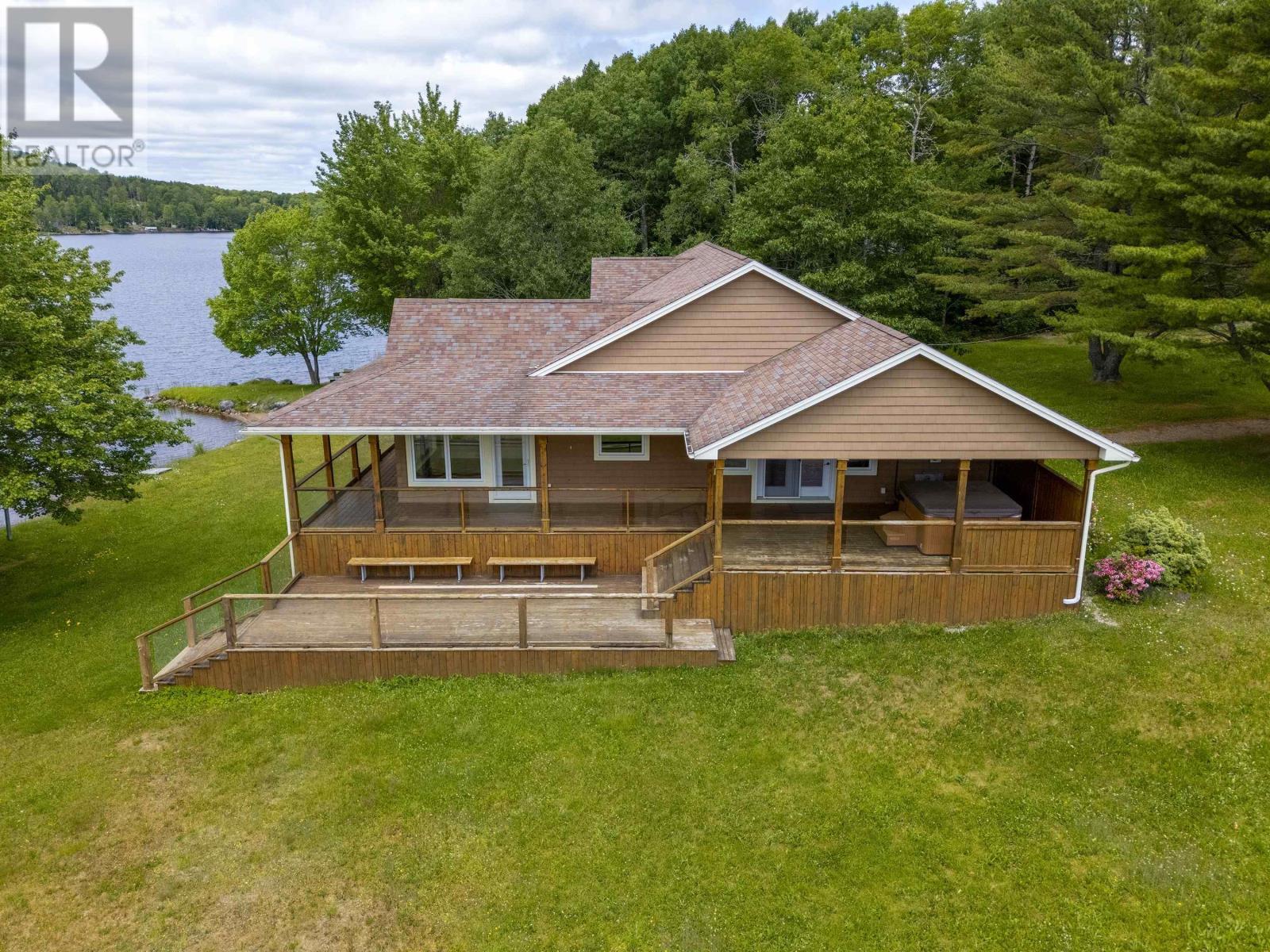 1011 14 Highway, Upper Vaughan, Nova Scotia  B0N 2T0 - Photo 4 - 202426622