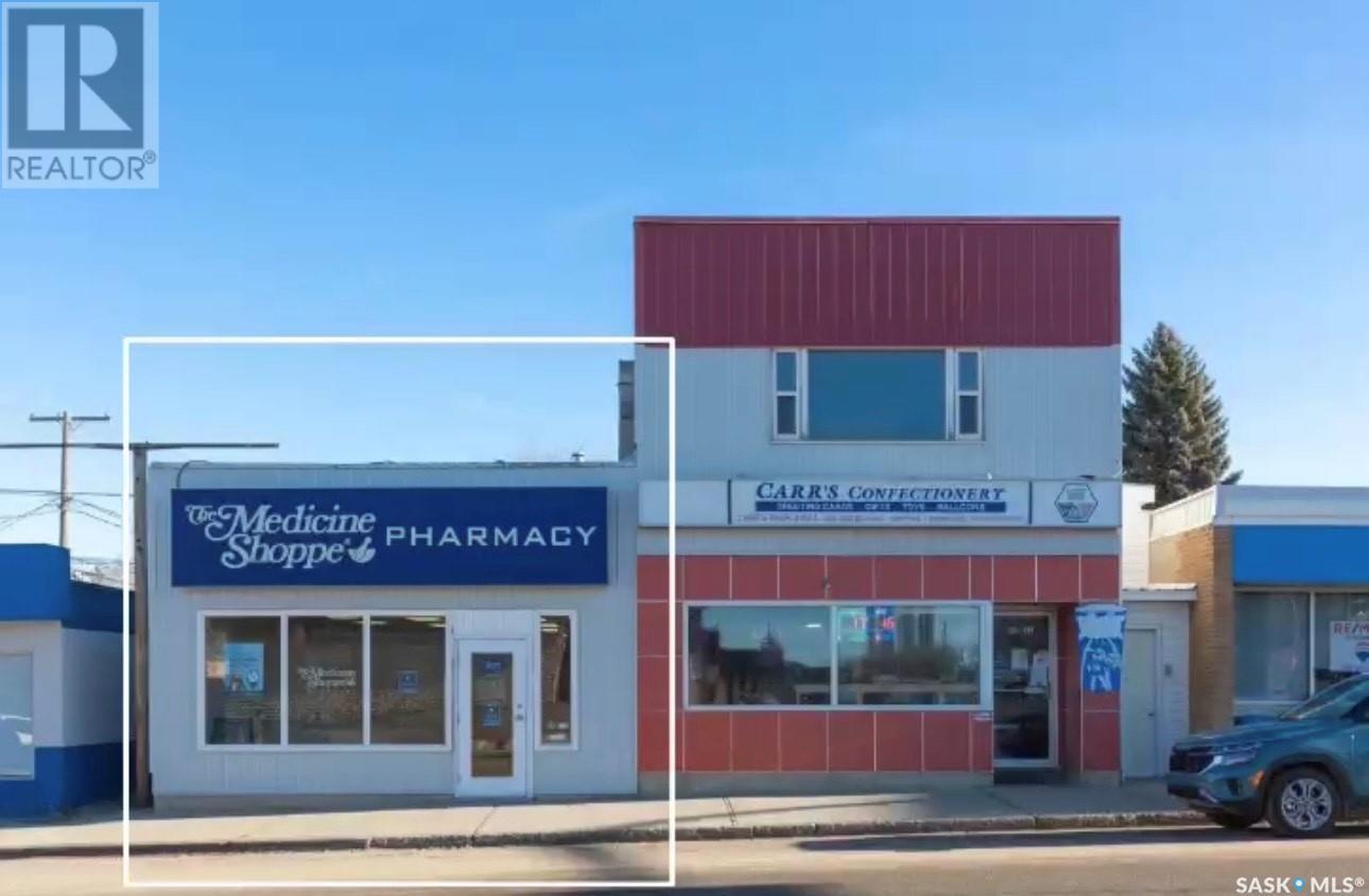 323 4th AVENUE SW, moose jaw, Saskatchewan