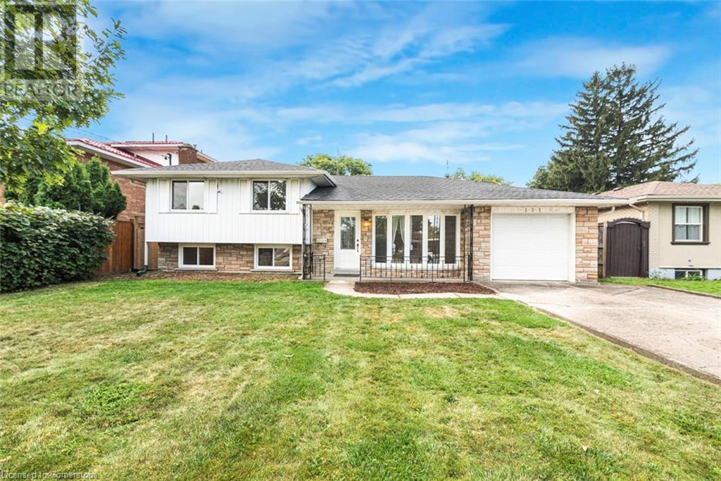 111 Buckingham Drive, Hamilton, Ontario  L9C 2G8 - Photo 4 - 40677017