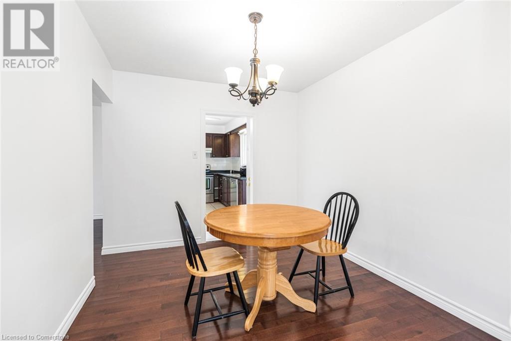 111 Buckingham Drive, Hamilton, Ontario  L9C 2G8 - Photo 13 - 40677017