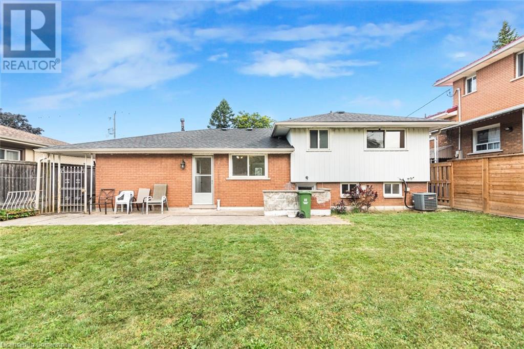 111 Buckingham Drive, Hamilton, Ontario  L9C 2G8 - Photo 43 - 40677017