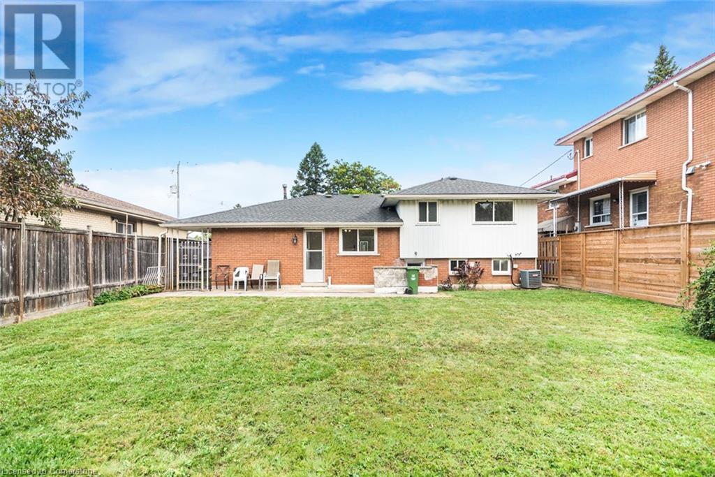 111 Buckingham Drive, Hamilton, Ontario  L9C 2G8 - Photo 47 - 40677017