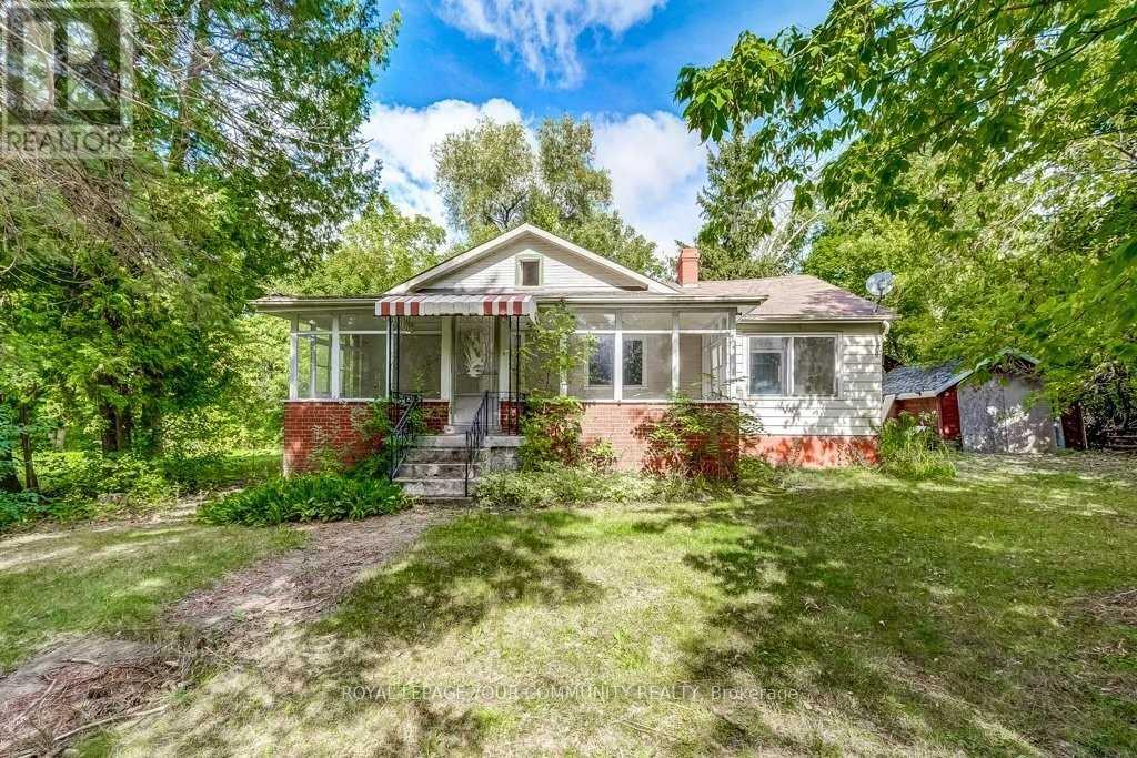 Property at 108 YONGEHURST ROAD image 2