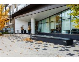 PH16 - 80 VANAULEY STREET, Toronto, Ontario