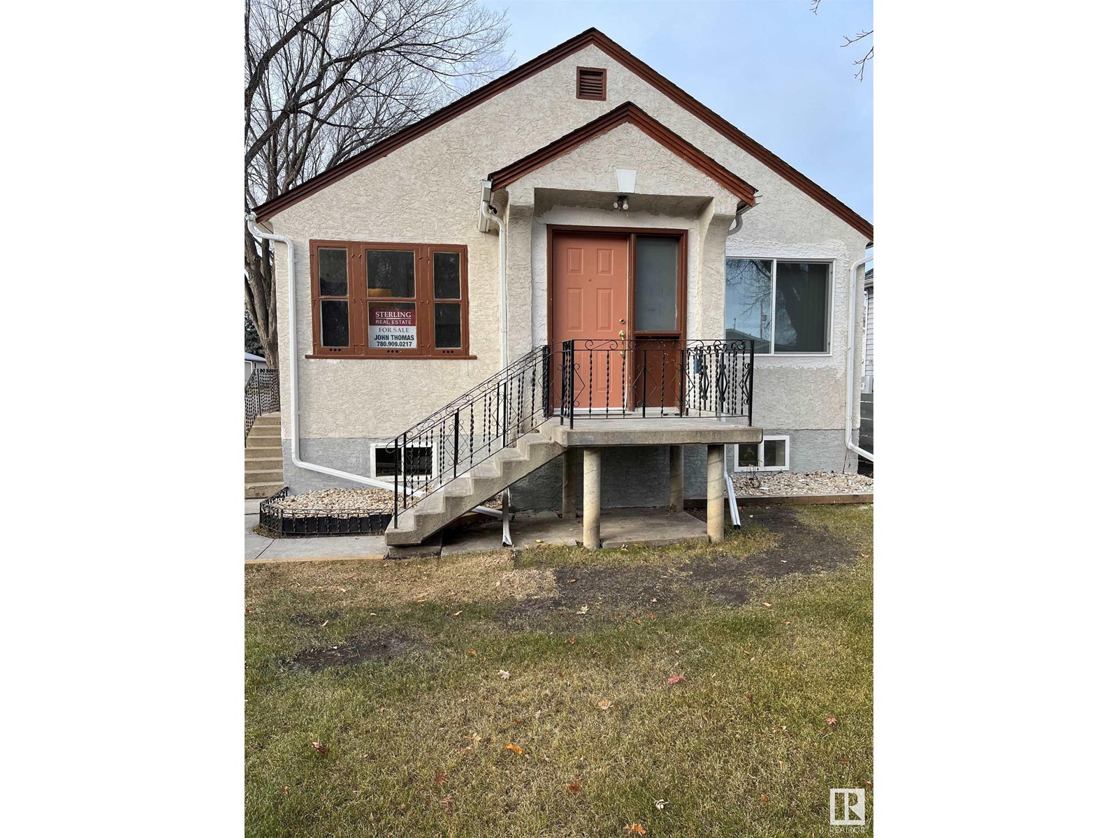 11302 87 St Nw, Edmonton, Alberta  T5B 3L9 - Photo 1 - E4413378