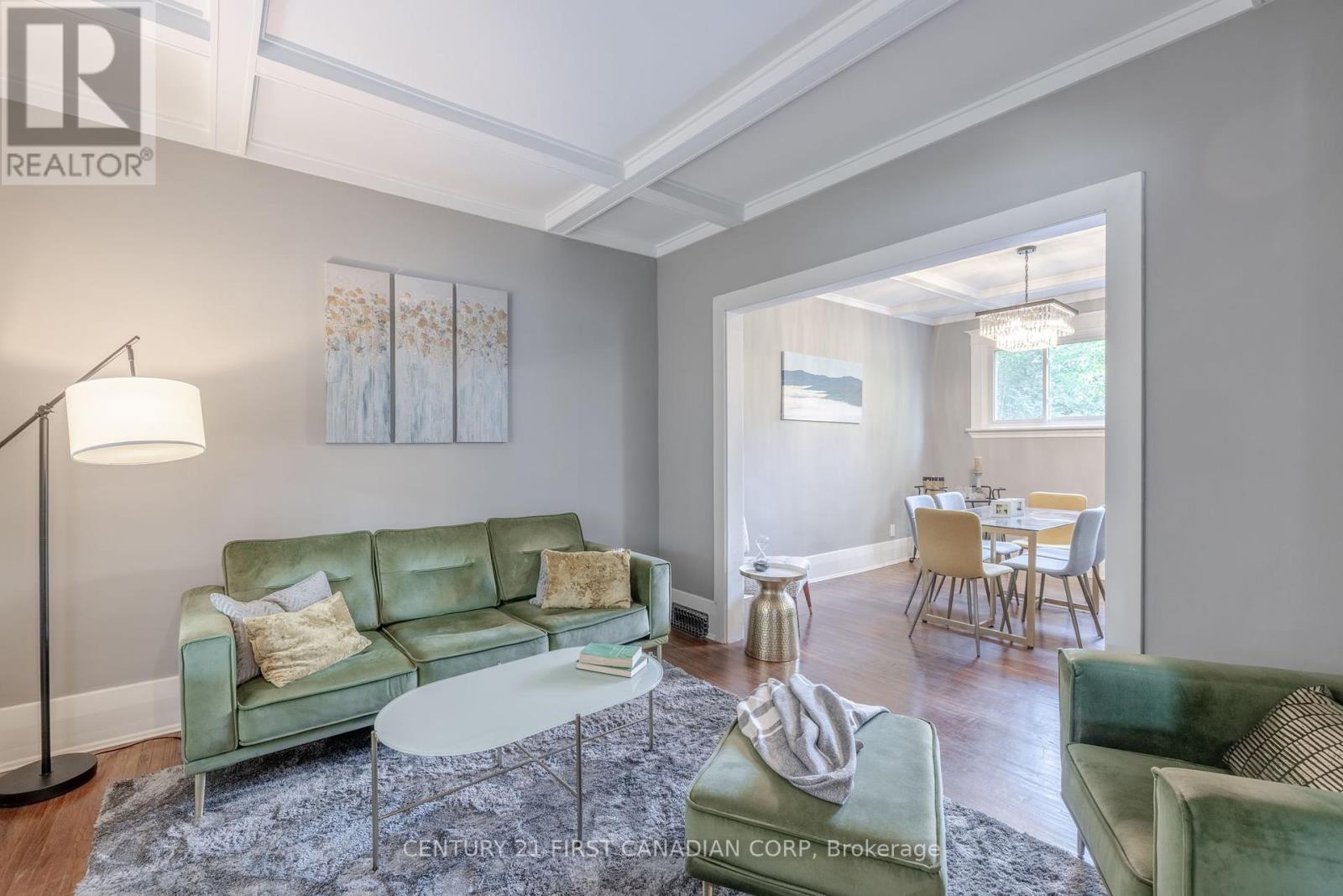 Property at 170 LANGARTH STREET E image 2