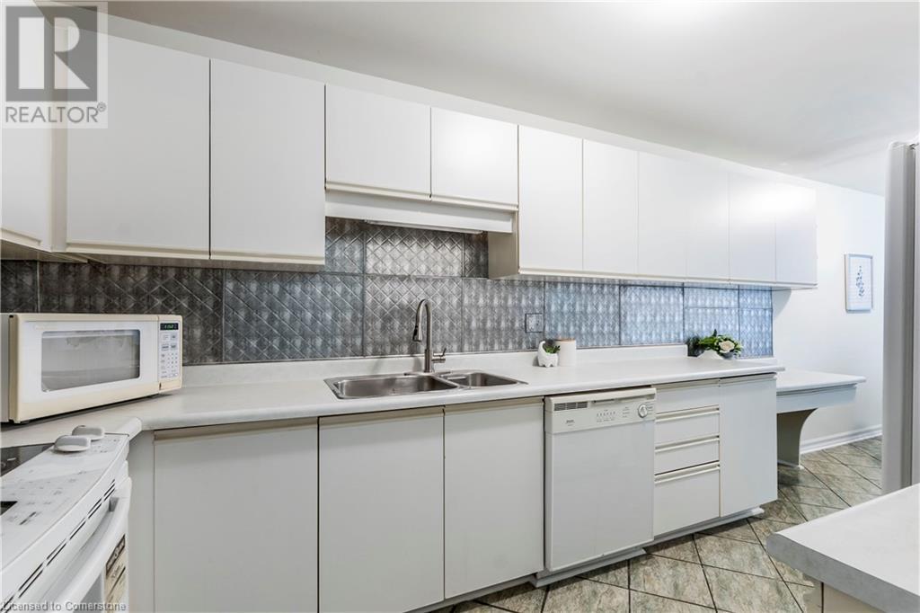 2205 South Millway Unit# 115Mississauga, Ontario  L5L 3T2 - Photo 11 - 40677320