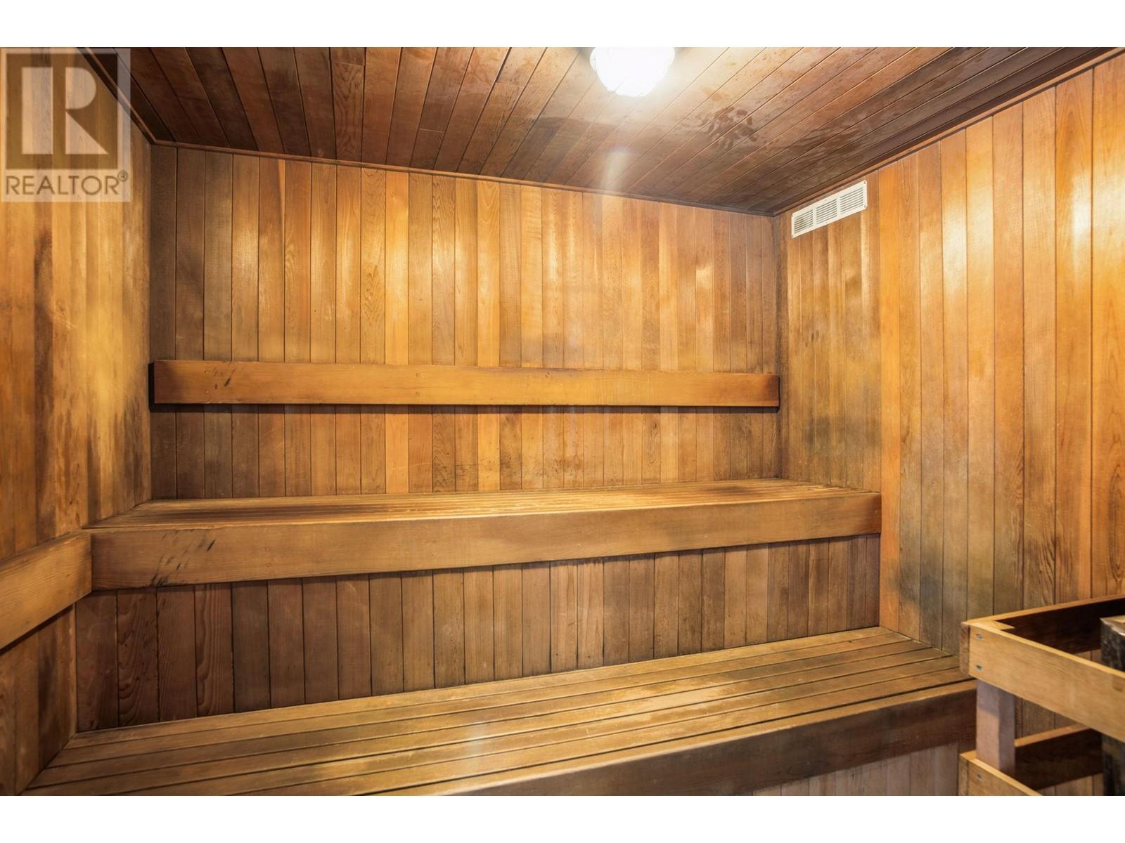 Listing Picture 14 of 16 : 1310 819 HAMILTON STREET, Vancouver / 溫哥華 - 魯藝地產 Yvonne Lu Group - MLS Medallion Club Member