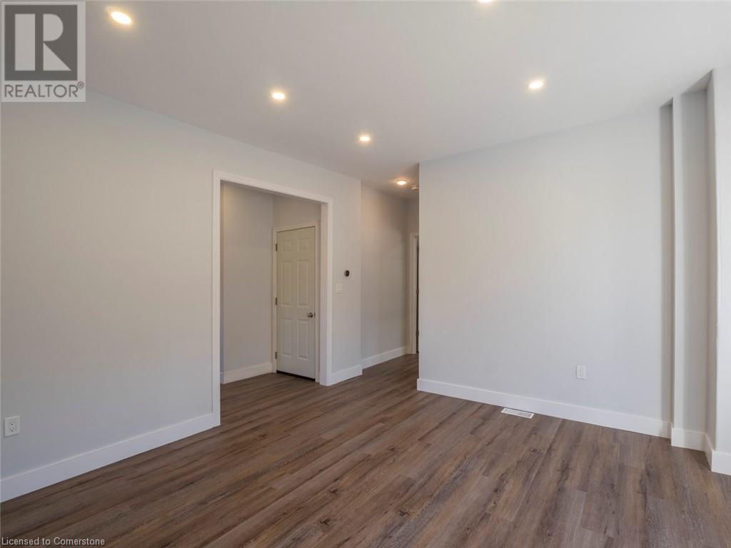 116 Myrtle Avenue Unit# 1, Hamilton, Ontario  L8M 2G2 - Photo 11 - 40677712