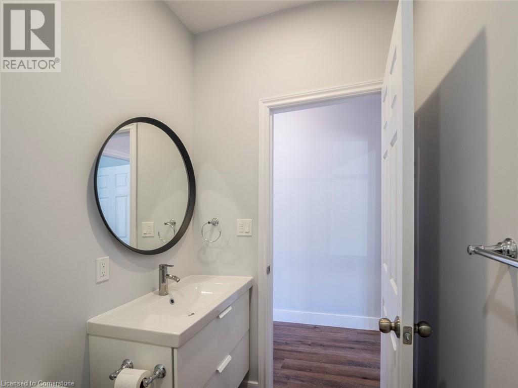116 Myrtle Avenue Unit# 1, Hamilton, Ontario  L8M 2G2 - Photo 9 - 40677712