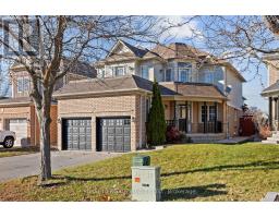 4 VIRGINIA DRIVE, Whitby, Ontario