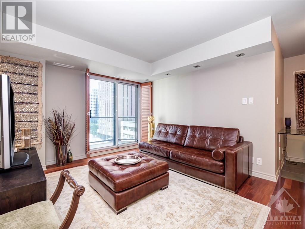 445 Laurier Avenue W Unit#705, Ottawa, Ontario  K1R 0A2 - Photo 2 - 1420146