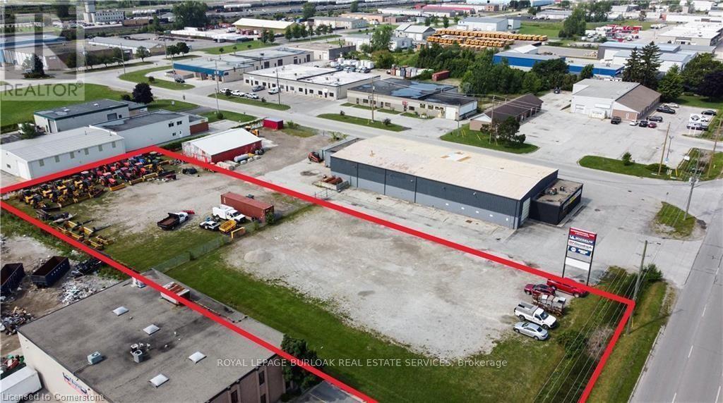 1407 Confederation Street, Sarnia, Ontario  N7S 5N9 - Photo 2 - 40677763