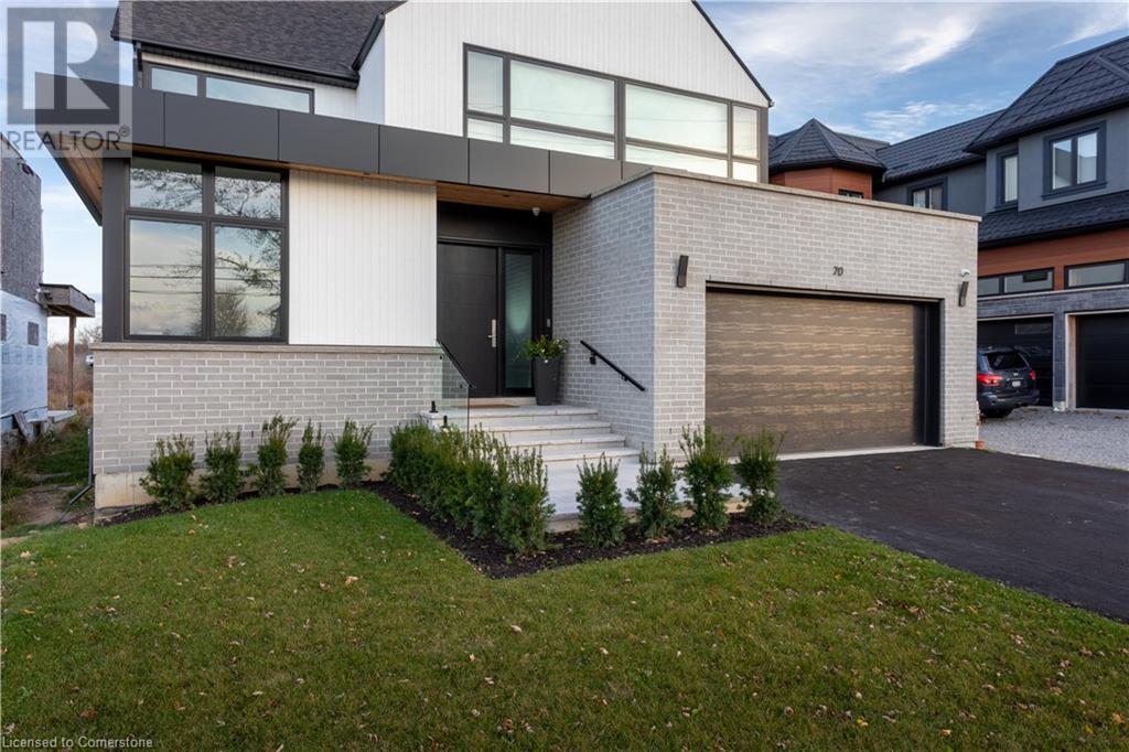 70 Upper Mount Albion Road, Hamilton, Ontario  L8J 2S1 - Photo 1 - 40677703