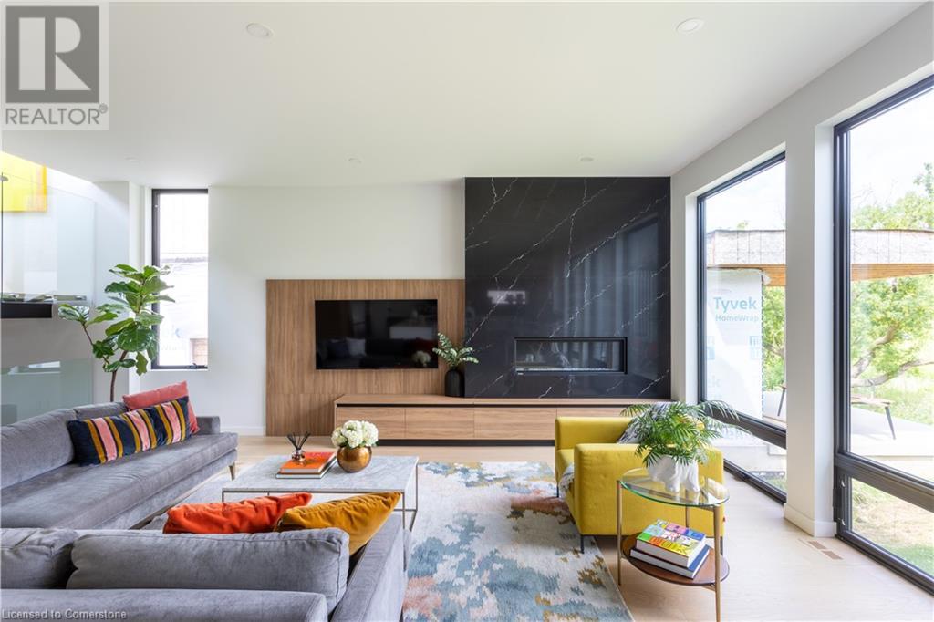 70 Upper Mount Albion Road, Hamilton, Ontario  L8J 2S1 - Photo 12 - 40677703