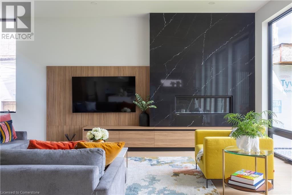 70 Upper Mount Albion Road, Hamilton, Ontario  L8J 2S1 - Photo 13 - 40677703