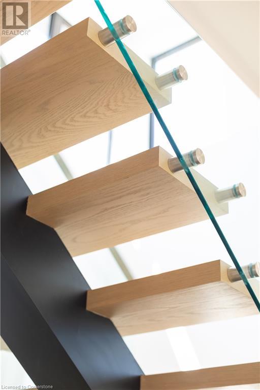 70 Upper Mount Albion Road, Hamilton, Ontario  L8J 2S1 - Photo 28 - 40677703