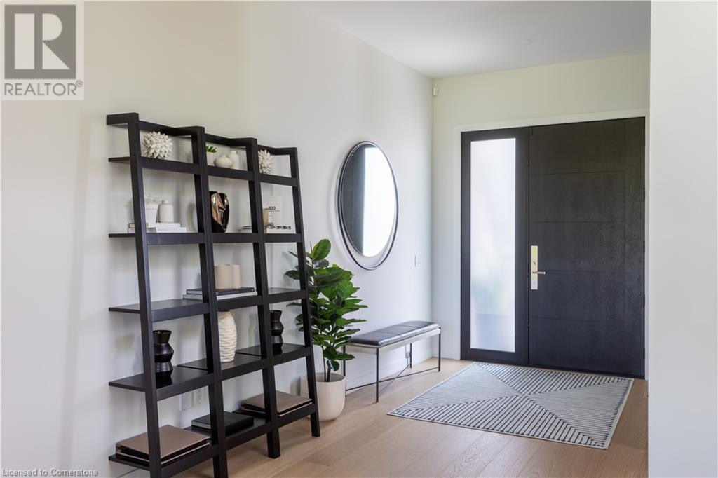 70 Upper Mount Albion Road, Hamilton, Ontario  L8J 2S1 - Photo 3 - 40677703