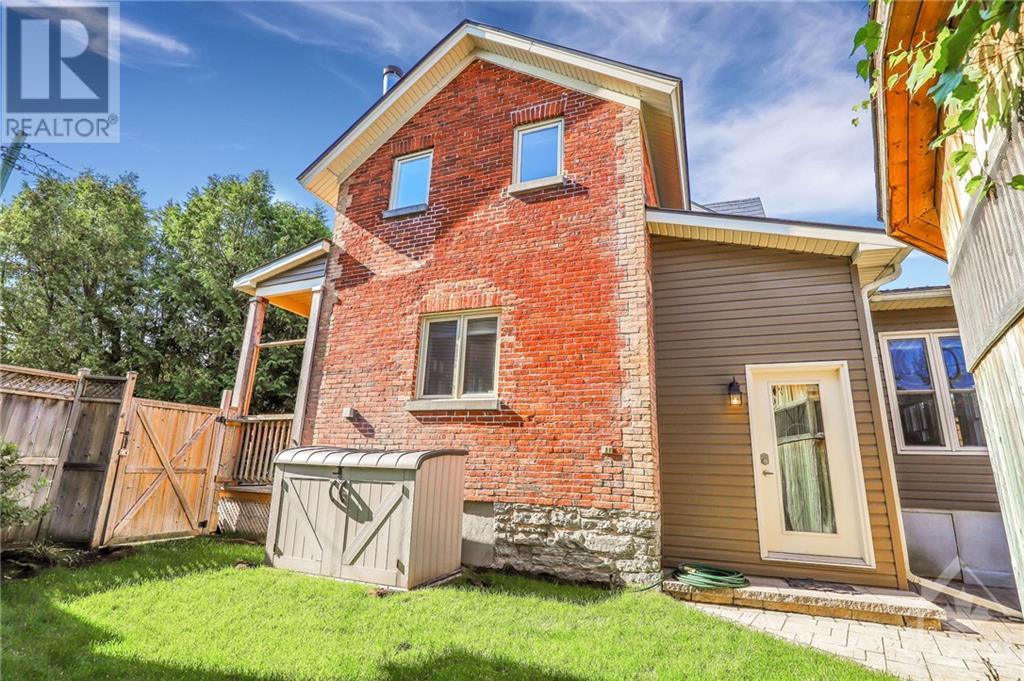 7 Clarey AvenueOttawa, Ontario  K1S 2R6 - Photo 25 - X10442432