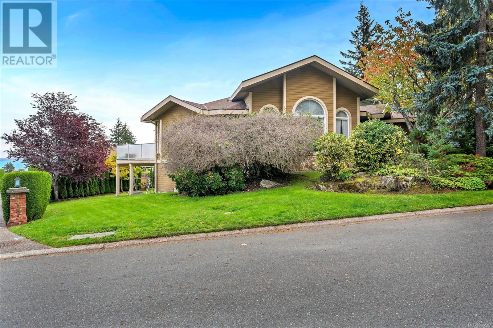 Property at 4405 Moonlight Lane image 3