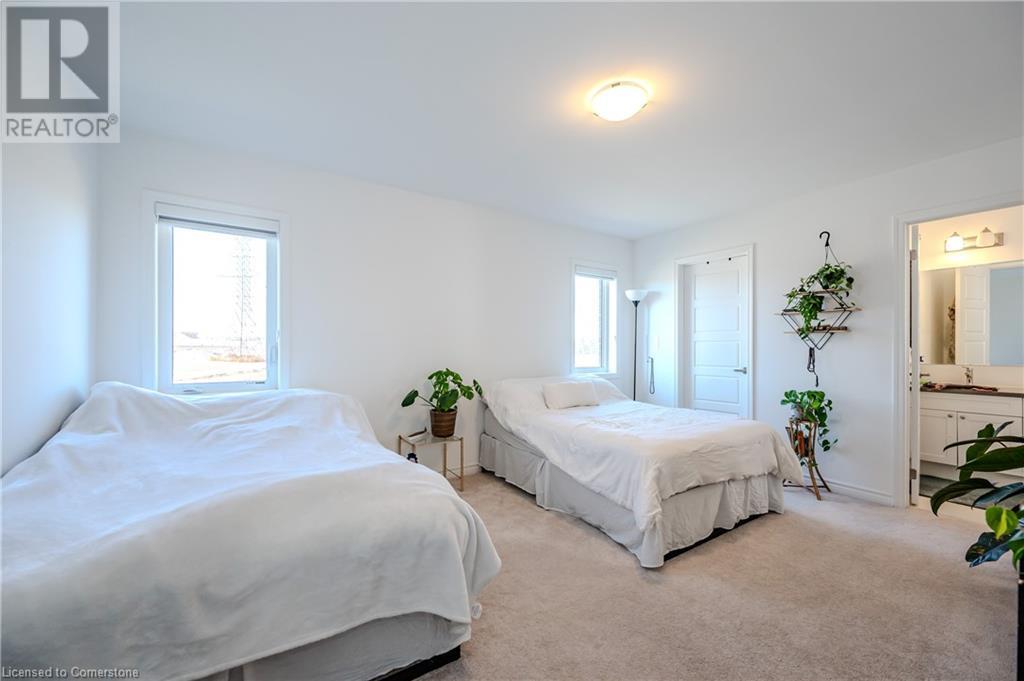 66 Forestwalk Street, Kitchener, Ontario  N2R 0S2 - Photo 10 - 40677594