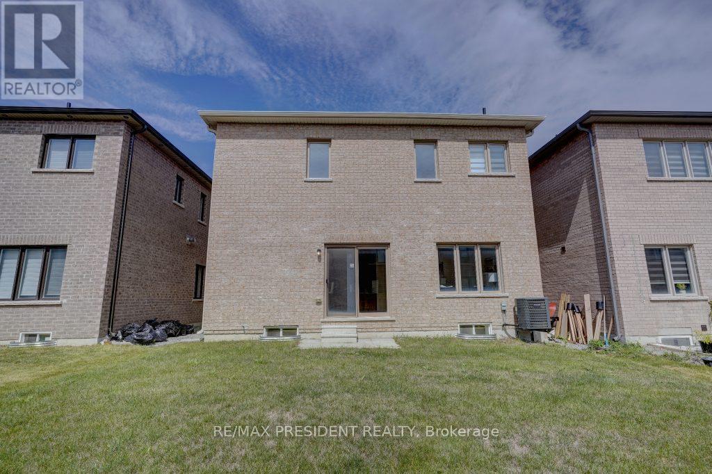 1303 Apollo Street, Oshawa, Ontario  L1K 3E6 - Photo 28 - E10424707