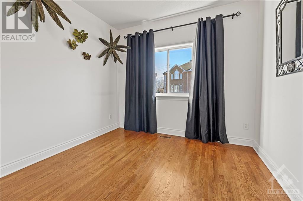 51 Castle Glen Crescent, Ottawa, Ontario  K2L 4G9 - Photo 15 - X10424912
