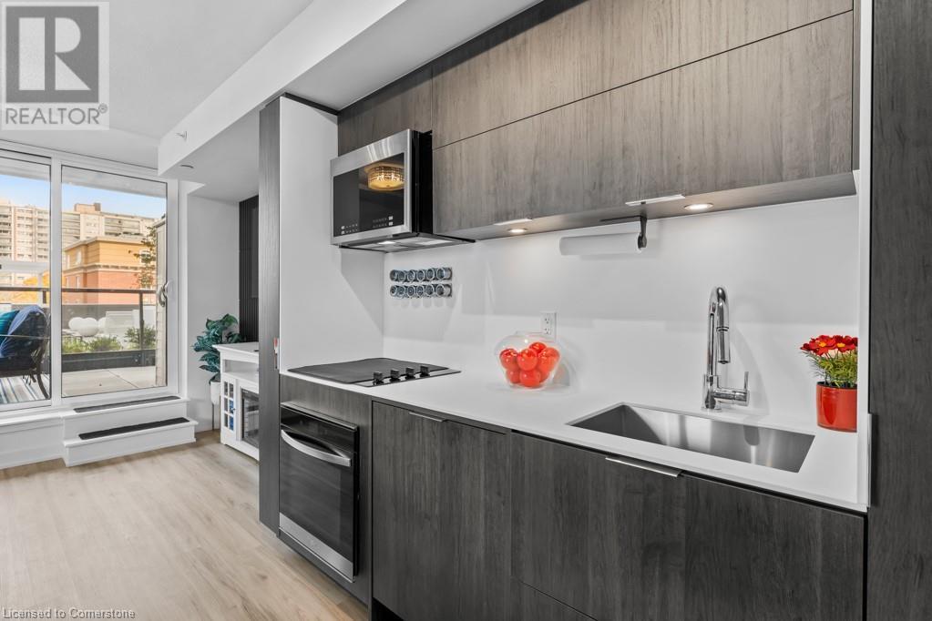 370 Martha Street Unit# 210Burlington, Ontario  L7R 0G9 - Photo 6 - 40676577