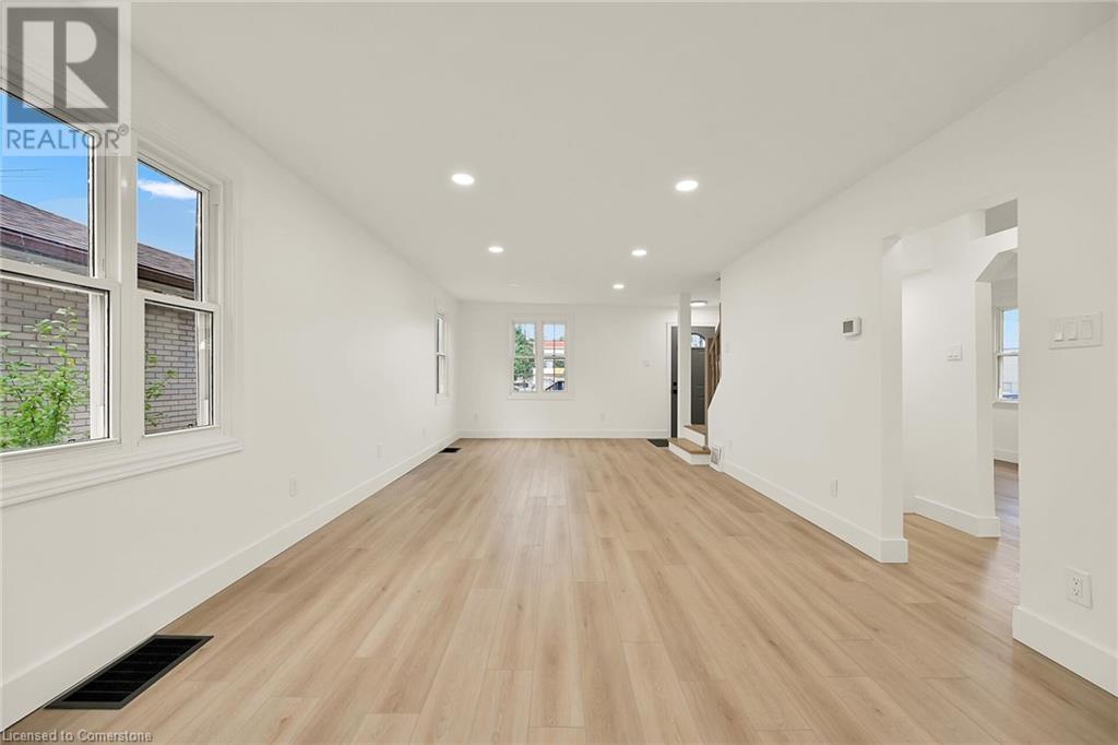 546 Woodward Avenue, Hamilton, Ontario  L8H 6P1 - Photo 8 - 40660866