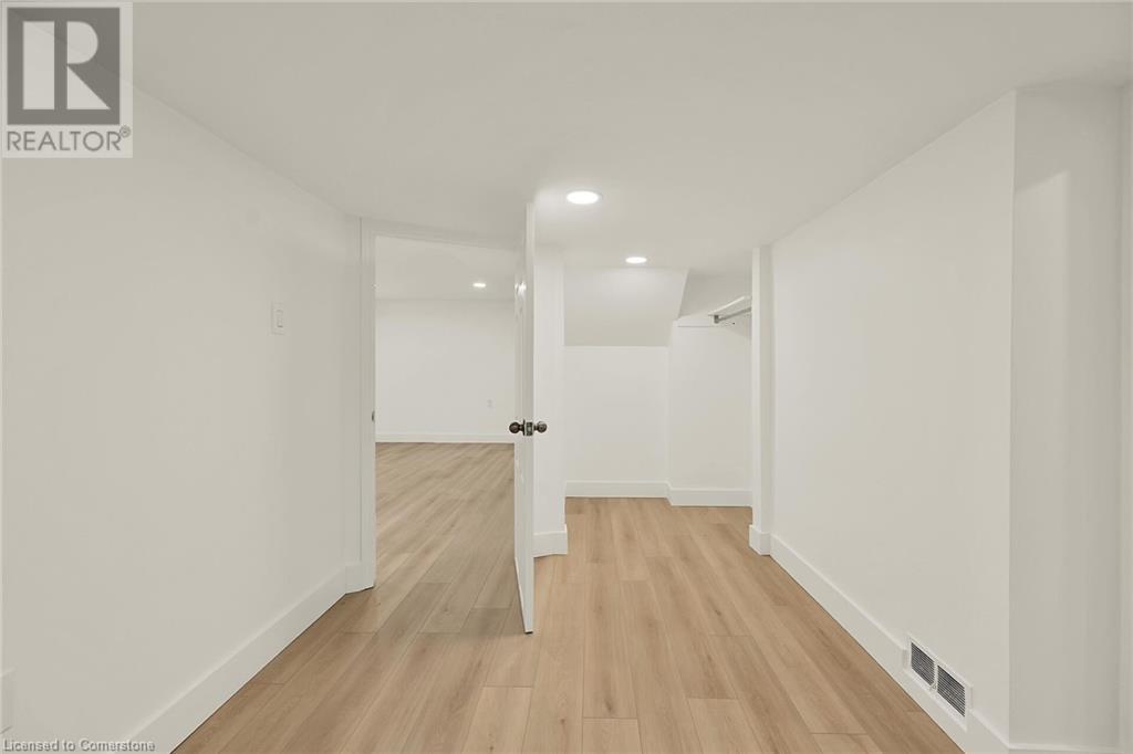 546 Woodward Avenue, Hamilton, Ontario  L8H 6P1 - Photo 33 - 40660866