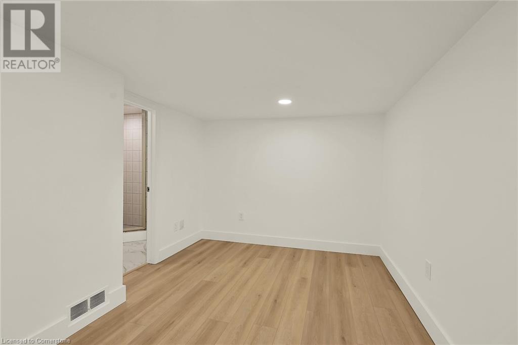 546 Woodward Avenue, Hamilton, Ontario  L8H 6P1 - Photo 32 - 40660866