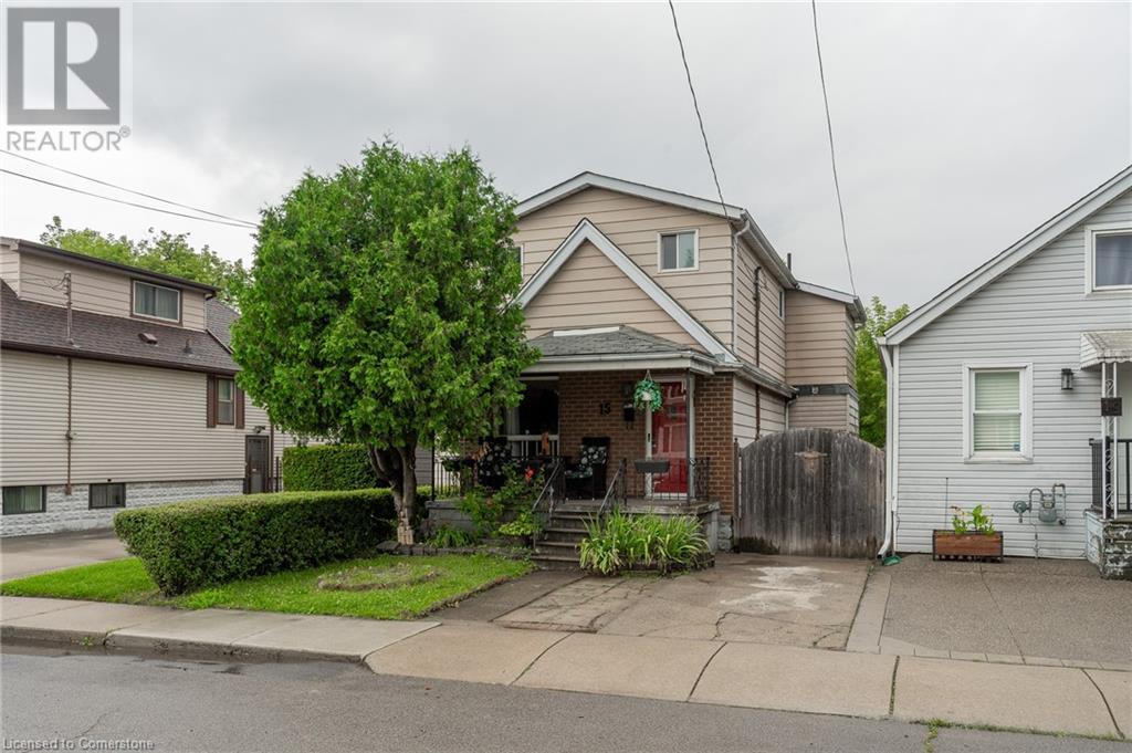 15 AGNES Street, Hamilton, Ontario