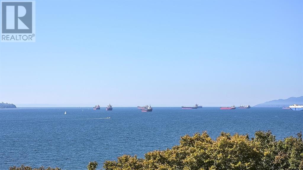 Listing Picture 11 of 31 : 404 1835 MORTON AVENUE, Vancouver / 溫哥華 - 魯藝地產 Yvonne Lu Group - MLS Medallion Club Member