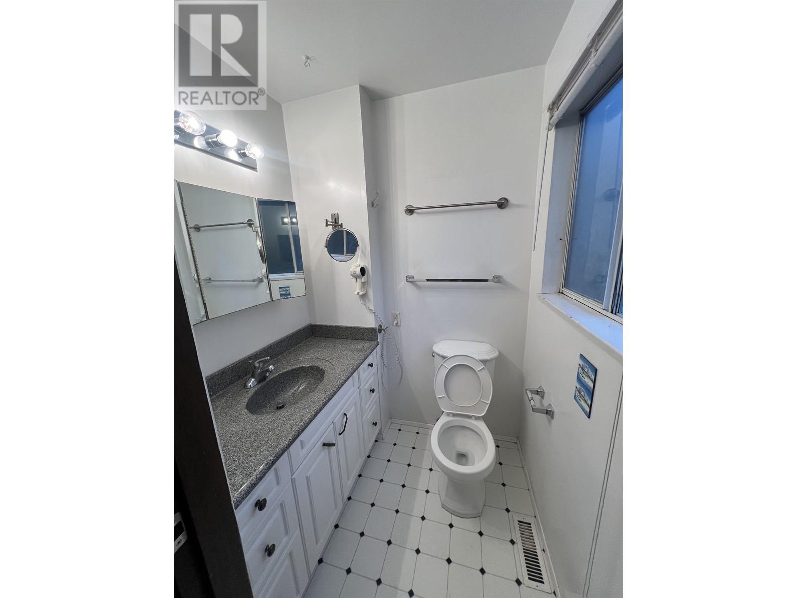 4651 Larkspur Avenue, Richmond, British Columbia  V7C 2H9 - Photo 6 - R2929198
