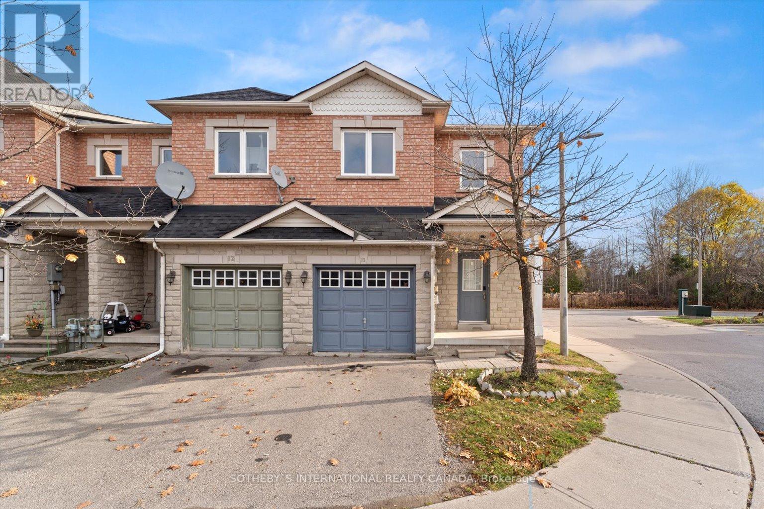 13 - 56 NORTH LAKE ROAD, Richmond Hill, Ontario