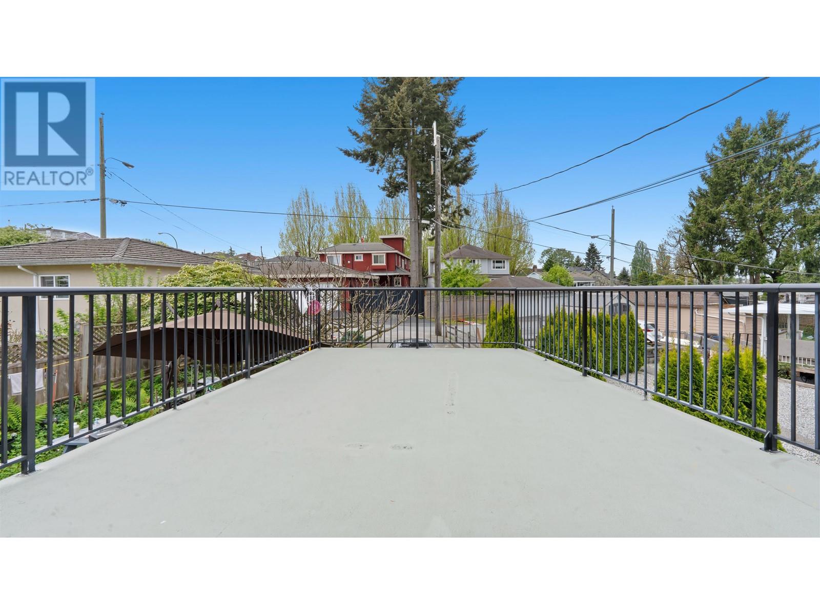 Listing Picture 6 of 18 : 3105 DIEPPE DRIVE, Vancouver / 溫哥華 - 魯藝地產 Yvonne Lu Group - MLS Medallion Club Member