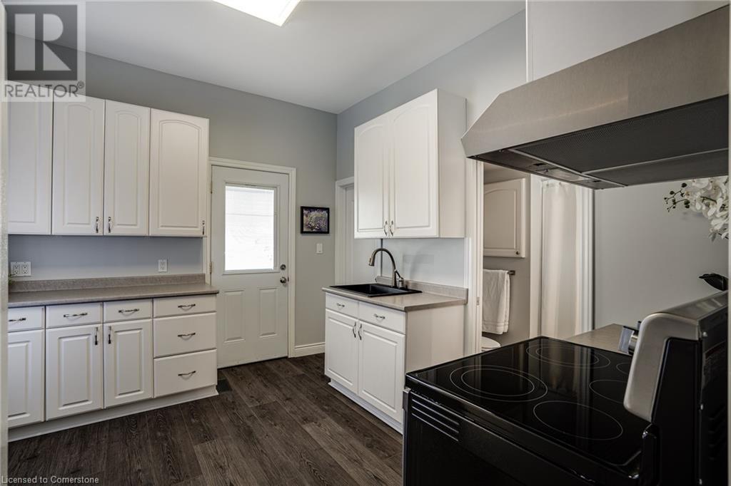 94 Pleasant Avenue, St. Catharines, Ontario  L2R 1Y1 - Photo 14 - 40677831