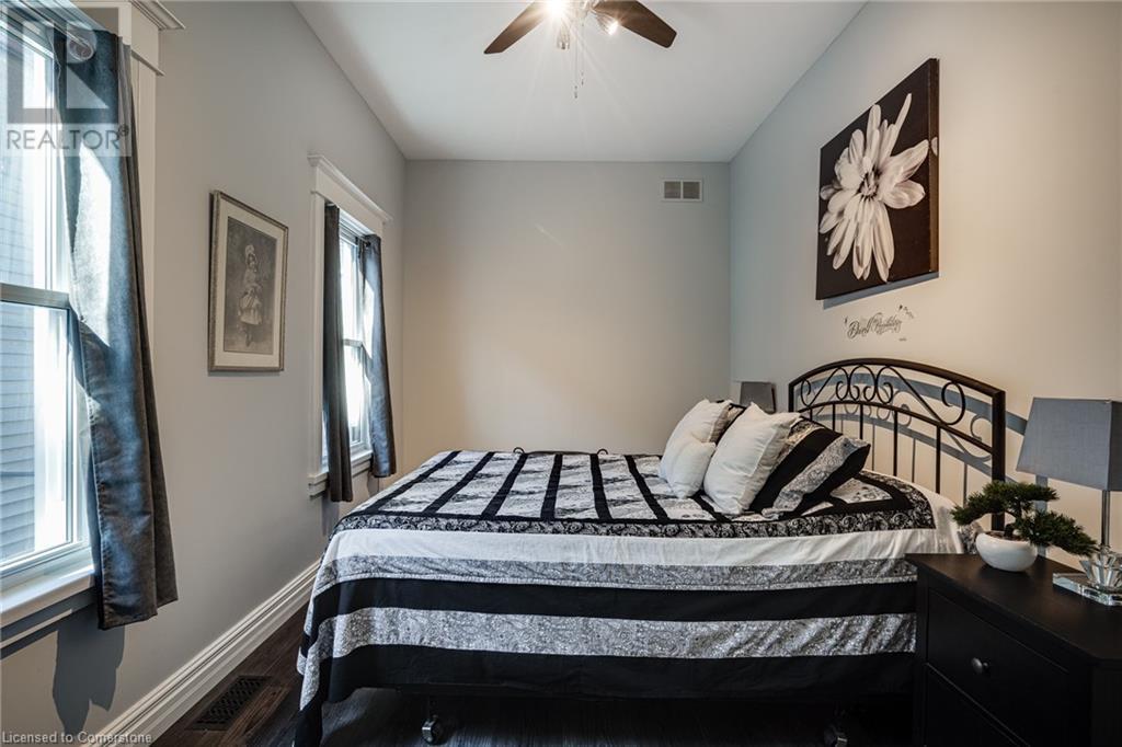 94 Pleasant Avenue, St. Catharines, Ontario  L2R 1Y1 - Photo 22 - 40677831