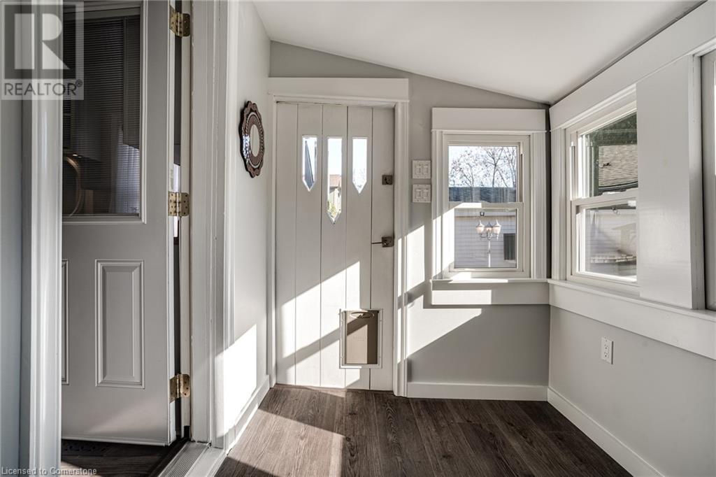 94 Pleasant Avenue, St. Catharines, Ontario  L2R 1Y1 - Photo 25 - 40677831