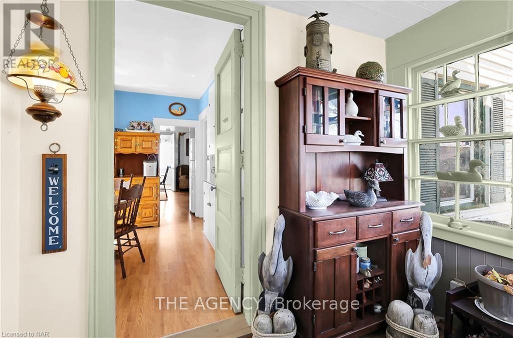 Property at 11611 BEACH ROAD W image 5