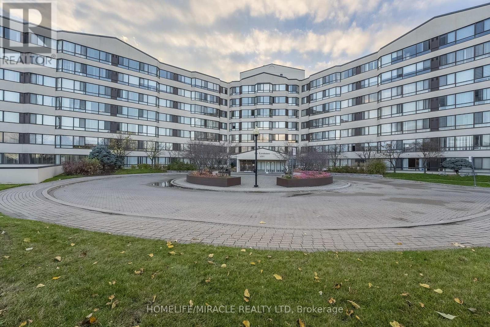 Property at 714 - 1001 CEDARGLEN GATE image 1