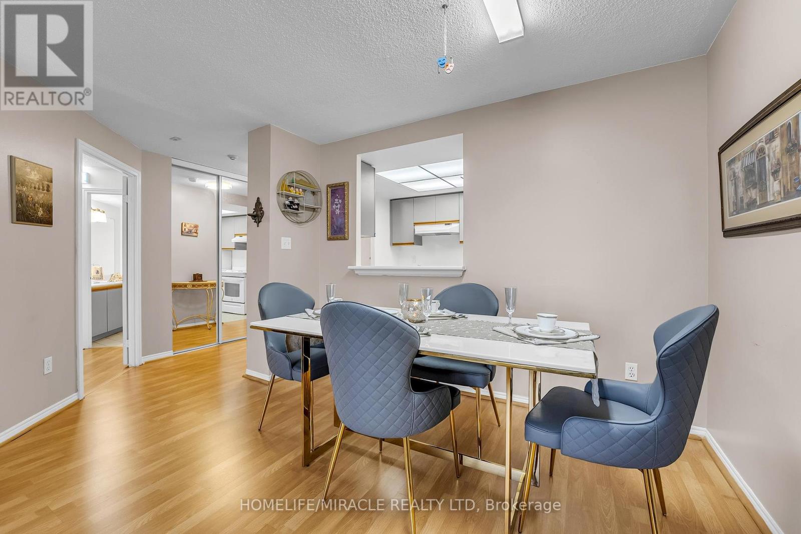 714 - 1001 Cedarglen Gate, Mississauga, Ontario  L5V 2X5 - Photo 15 - W10425068