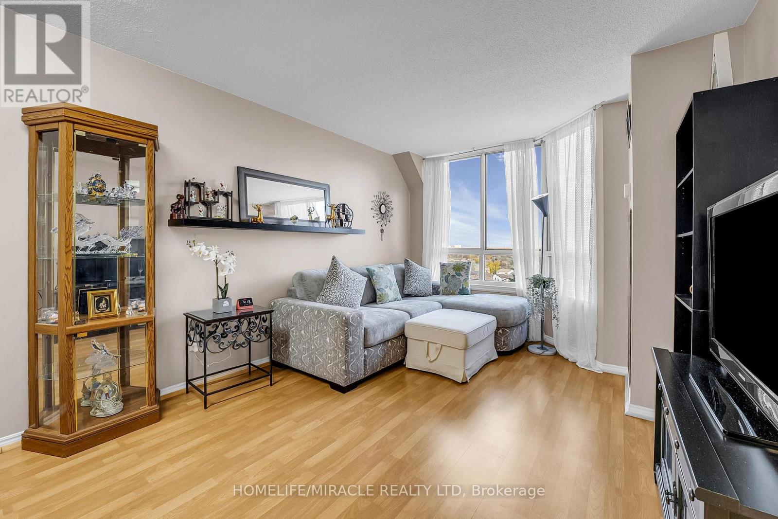 714 - 1001 Cedarglen Gate, Mississauga, Ontario  L5V 2X5 - Photo 17 - W10425068