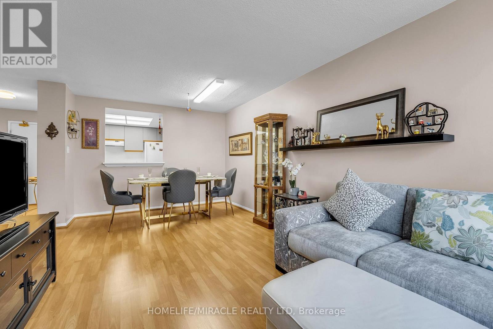 714 - 1001 Cedarglen Gate, Mississauga, Ontario  L5V 2X5 - Photo 18 - W10425068