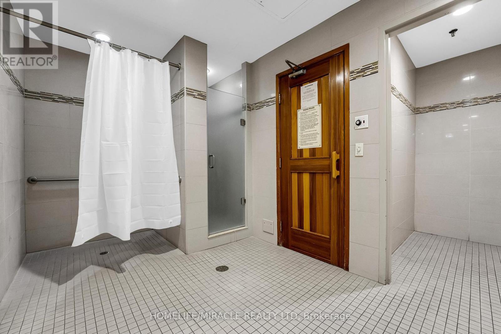 714 - 1001 Cedarglen Gate, Mississauga, Ontario  L5V 2X5 - Photo 26 - W10425068