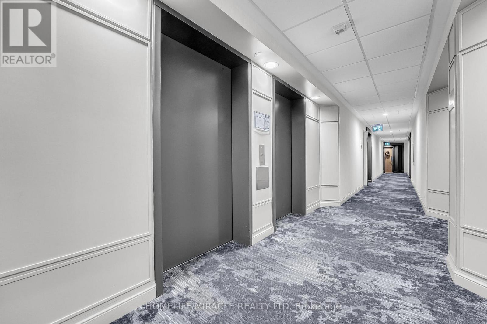 Property at 714 - 1001 CEDARGLEN GATE image 3